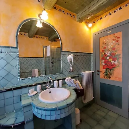 Bed and Breakfast Al Casale Sant' Anna Pelago 3*