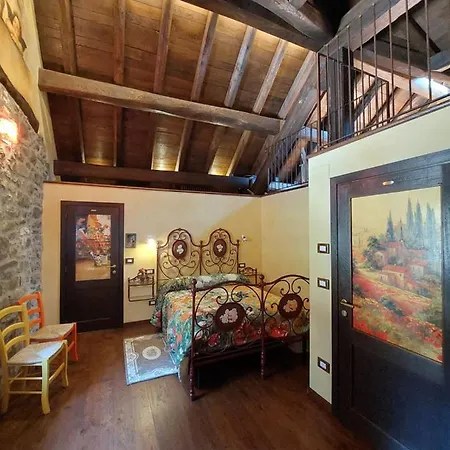 Al Casale Sant' Anna Pelago Bed & Breakfast 3*